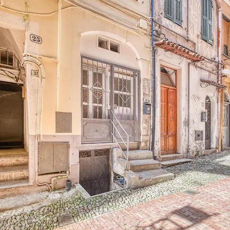 Gorgeous Apartment In Sanremo Im With Wifi * Sanremo