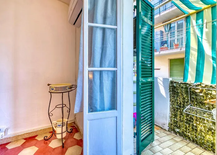 Awesome In Im Apartmán Sanremo